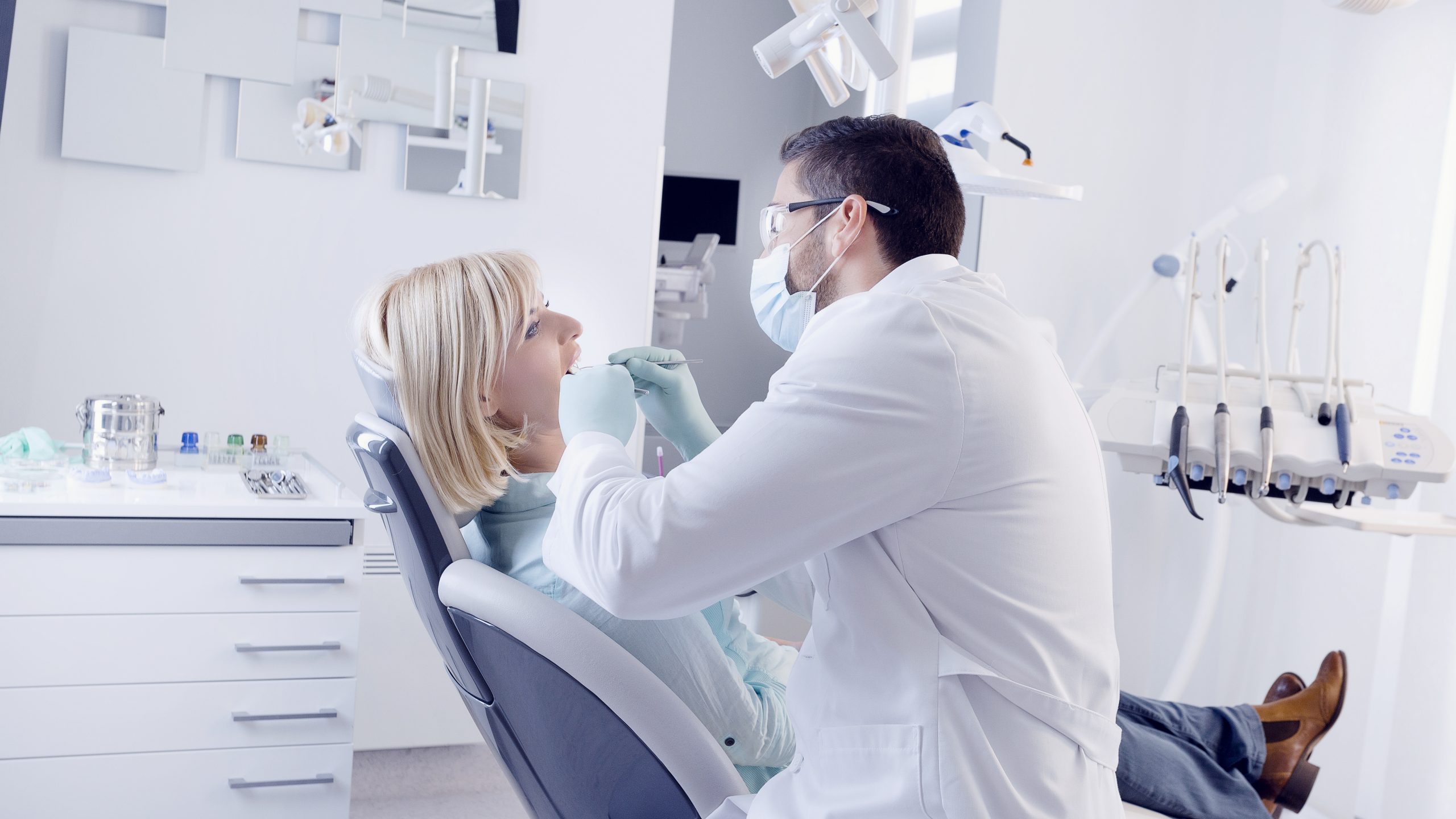 Dentist in Paris, AR